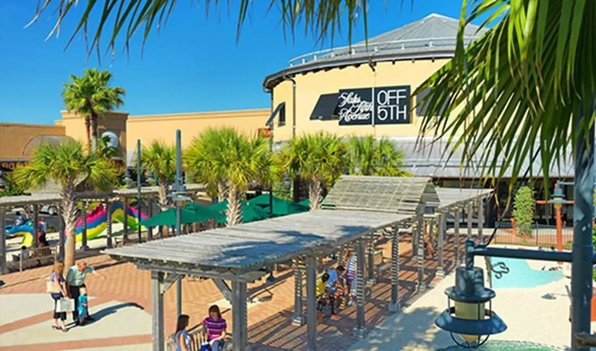 Caribleu Getaway Beach View Hot Tub & Pool Destin