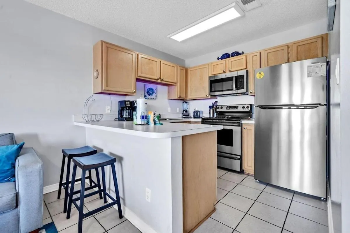 Caribleu Getaway Beach View Hot Tub & Pool Destin Holiday home