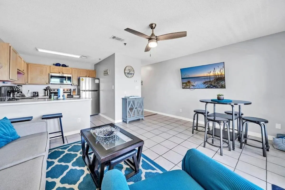 Caribleu Getaway Beach View Hot Tub & Pool Destin Holiday home