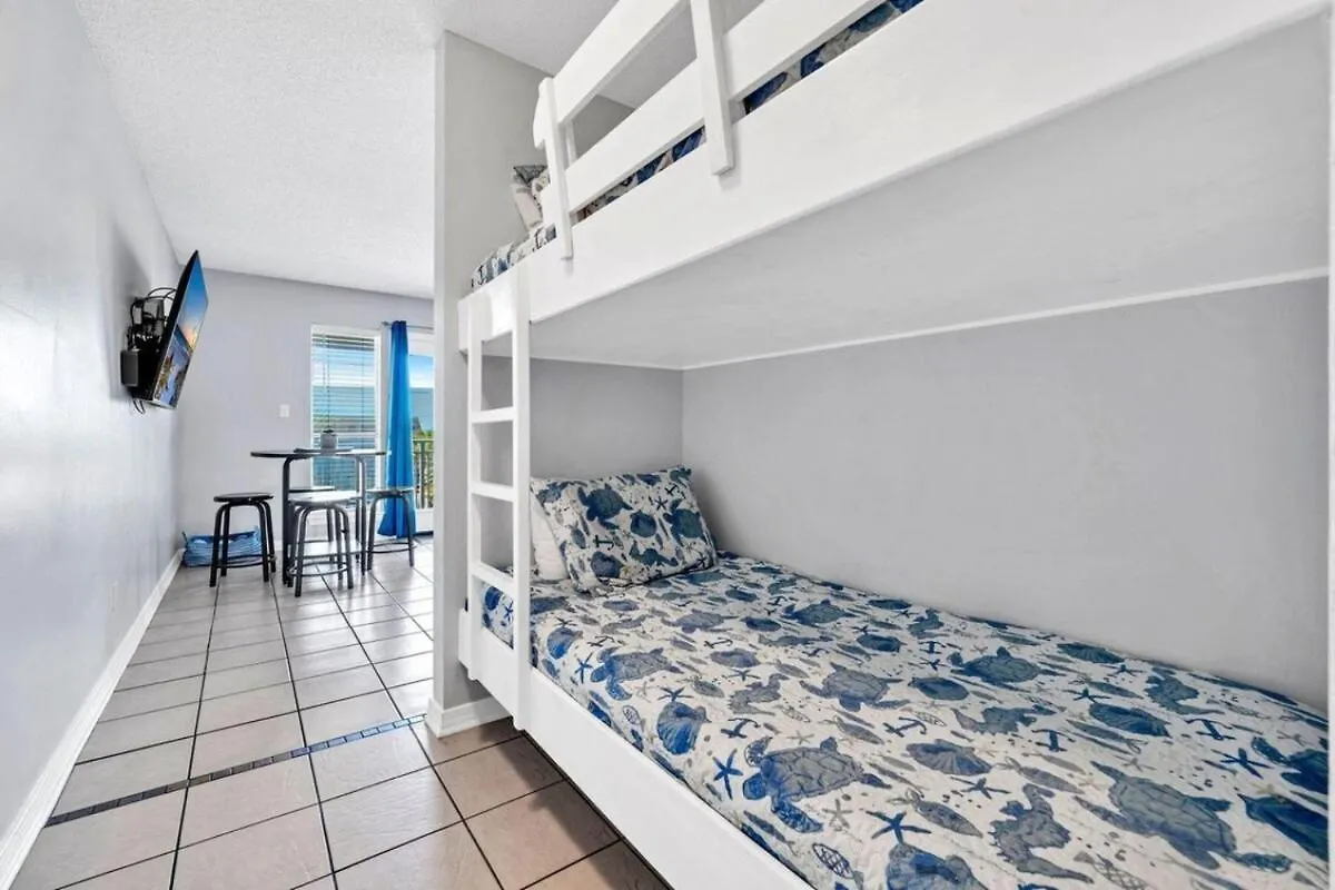 Caribleu Getaway Beach View Hot Tub & Pool 데스틴